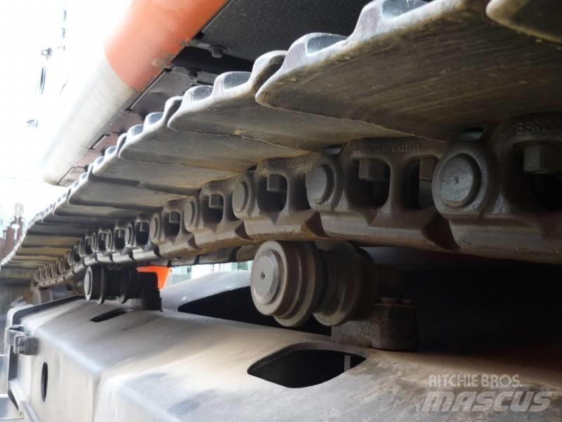Hitachi EX 300-5 Paletli ekskavatörler