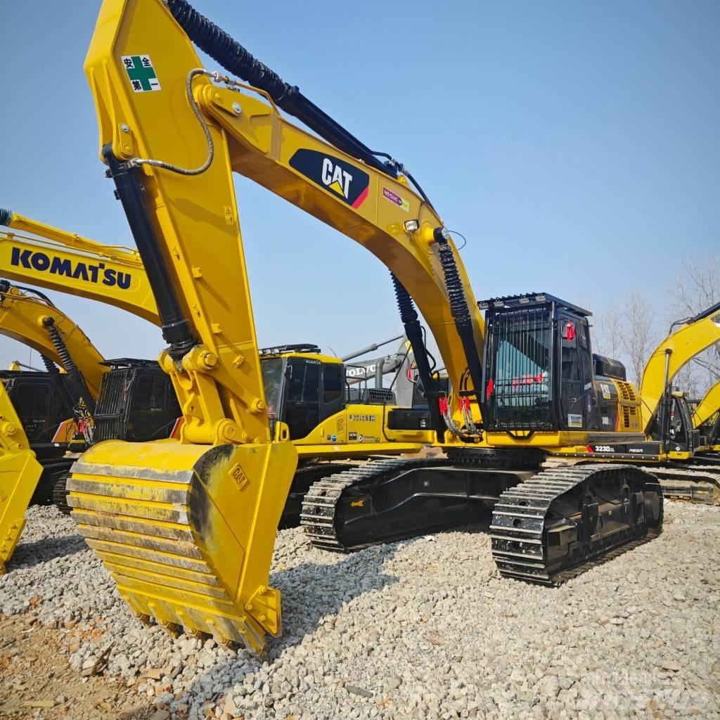 CAT CAT340d Paletli ekskavatörler