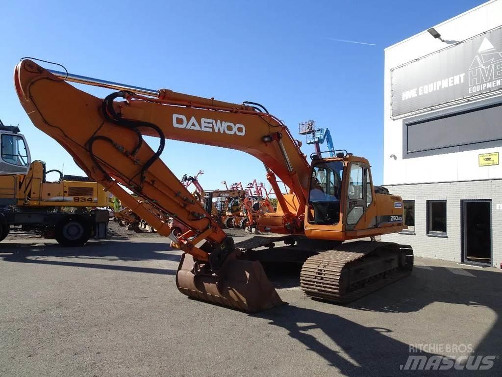 Daewoo SL250LC-V Paletli ekskavatörler