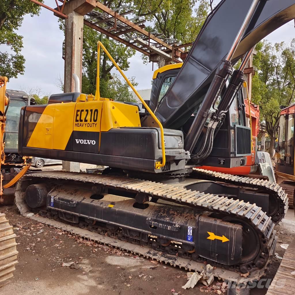 Volvo EC 210 D Paletli ekskavatörler