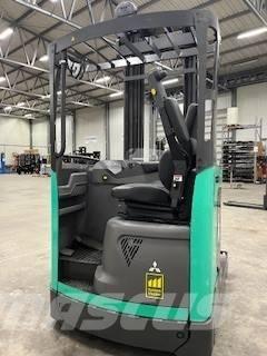 Mitsubishi RB16N3 Reach truck - depo içi istif araçları