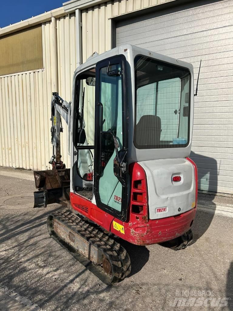 Takeuchi TB216 Mini ekskavatörler, 7 tona dek