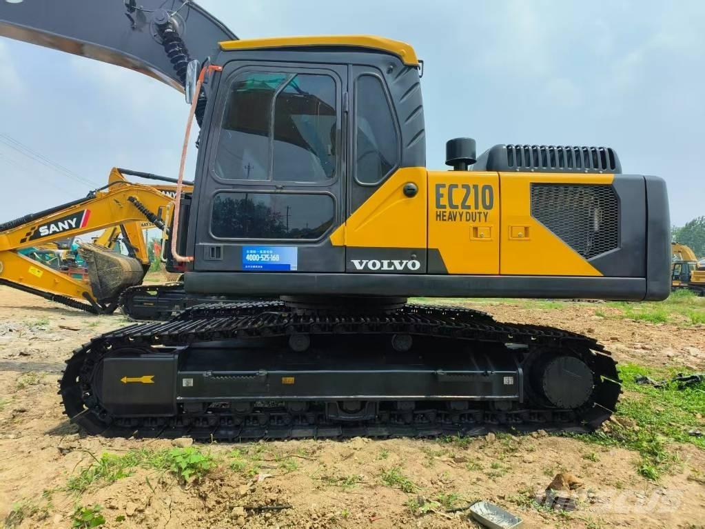 Volvo EC 210 Paletli ekskavatörler