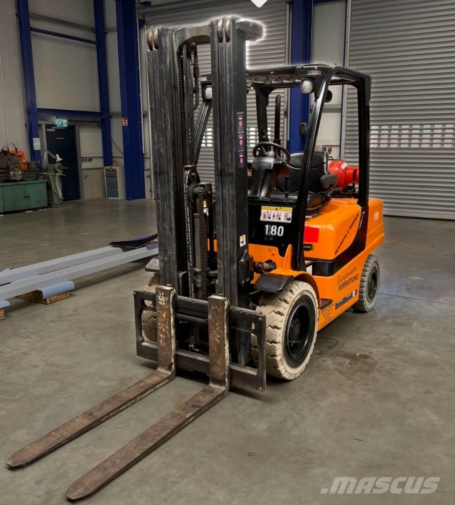Yale GLP 35 VX LPG'li forkliftler