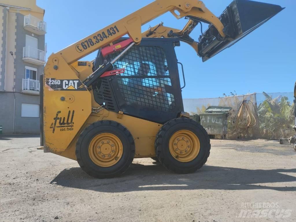 CAT 226 D Skid steer loderler