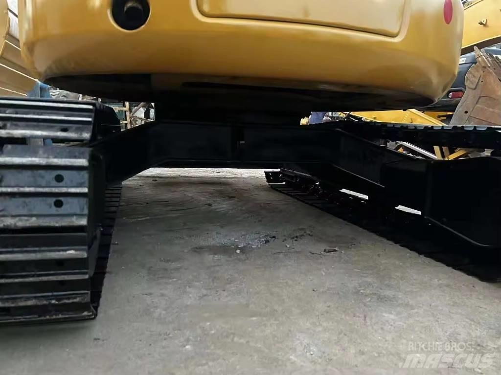 CAT 304 CR Mini ekskavatörler, 7 tona dek