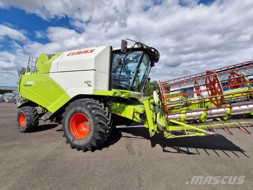 CLAAS Tucano 430 Biçerdöverler
