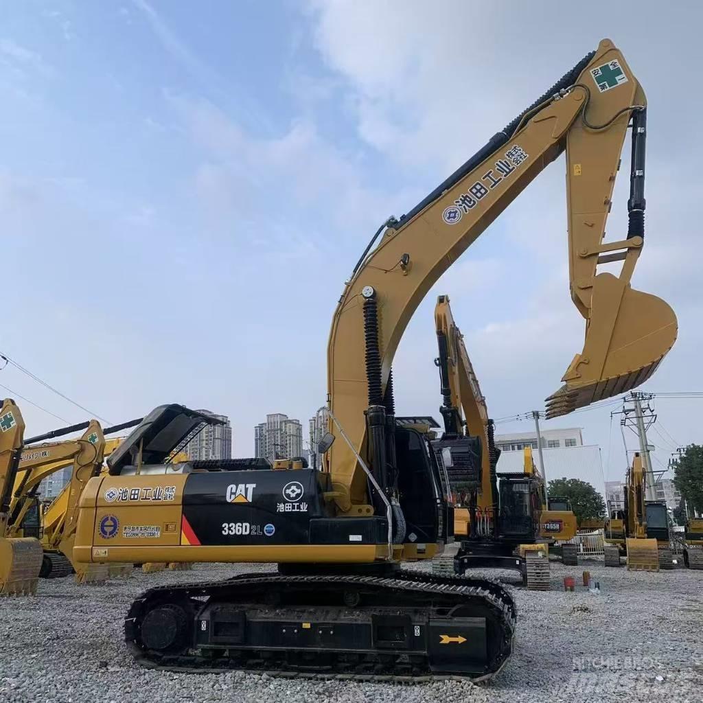 CAT 336 D Paletli ekskavatörler