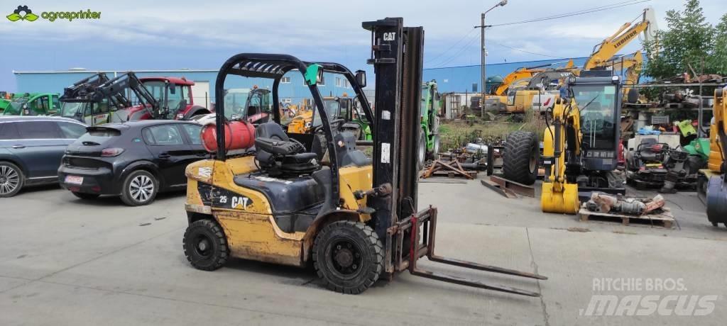CAT GP 25 N LPG'li forkliftler