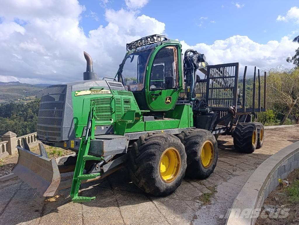 John Deere 1510G Tomruk yükleyici traktörler