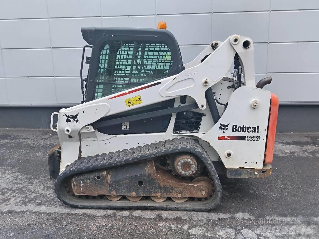 Bobcat T 590 Skid steer loderler