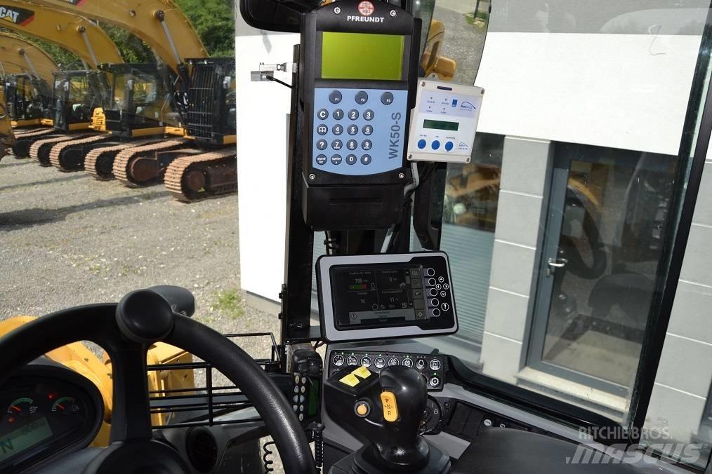 CAT 938 M Tekerlekli yükleyiciler
