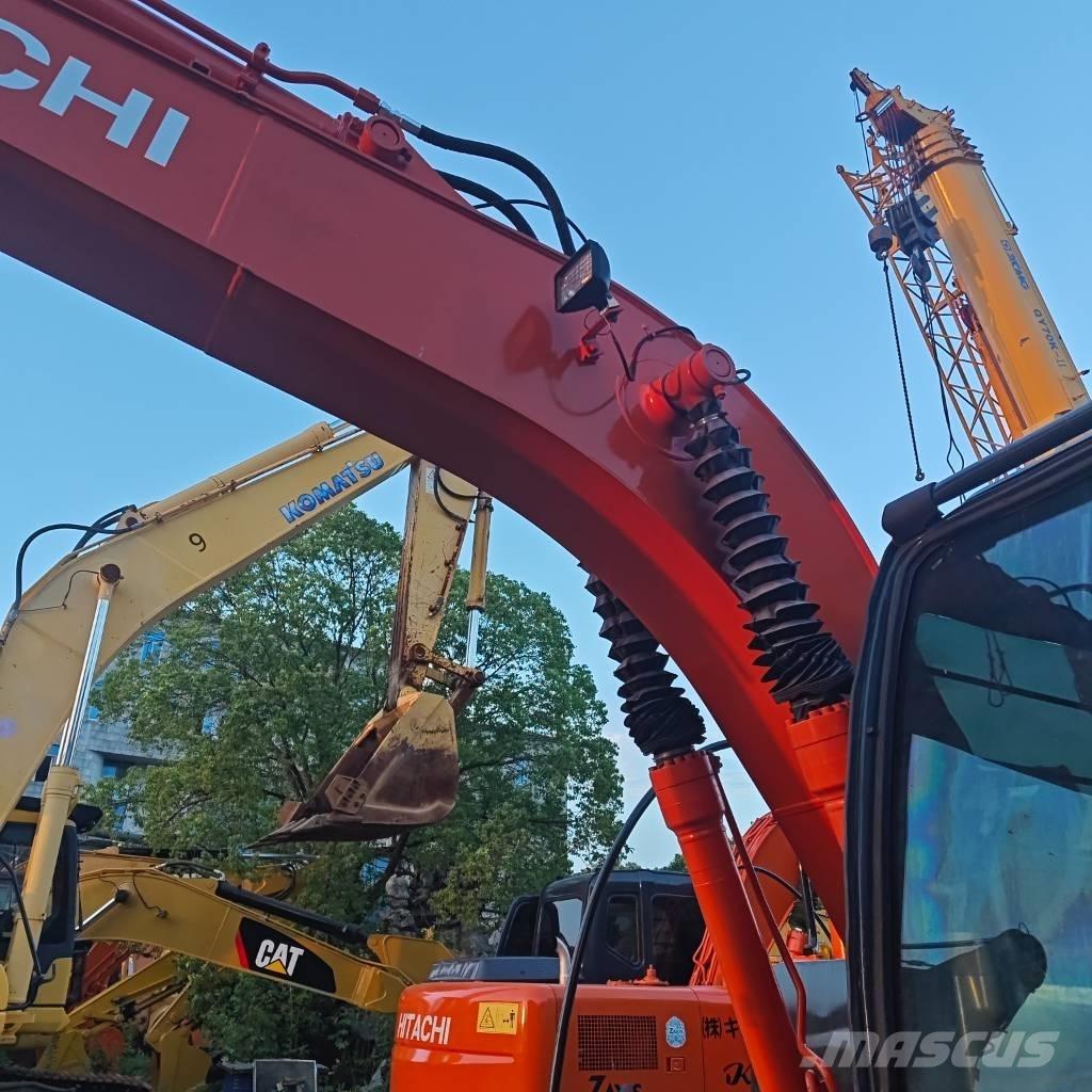Hitachi ZX120 Paletli ekskavatörler