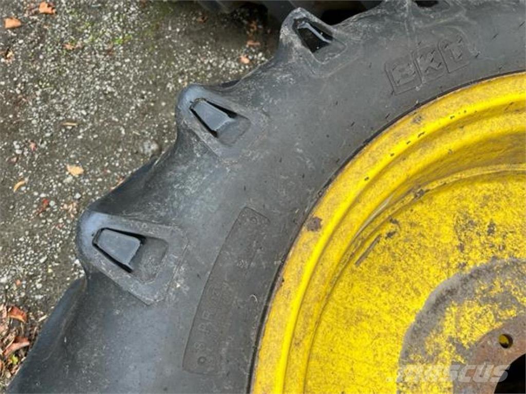 BKT 12.4-32 Tekerlekler