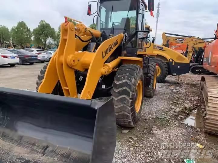LiuGong 835 Tekerlekli yükleyiciler