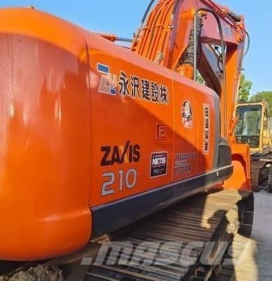 Hitachi ZX 210 Paletli ekskavatörler
