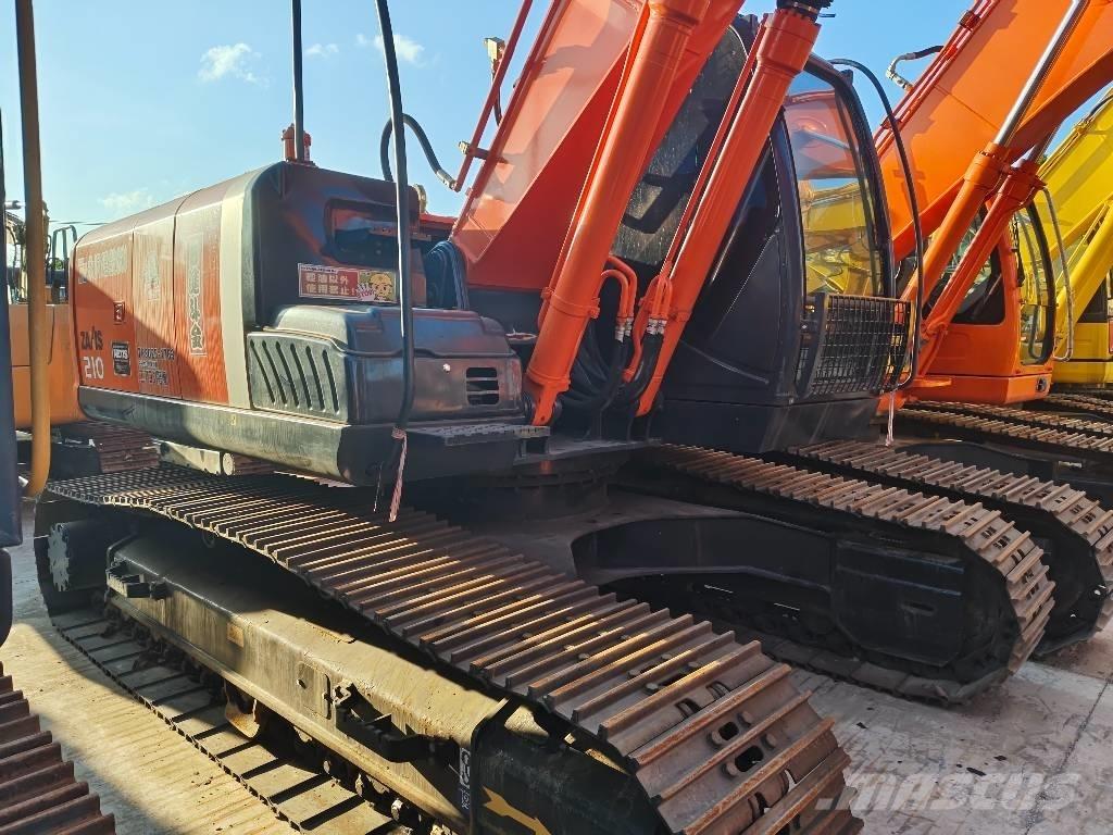 Hitachi ZX 210 Paletli ekskavatörler