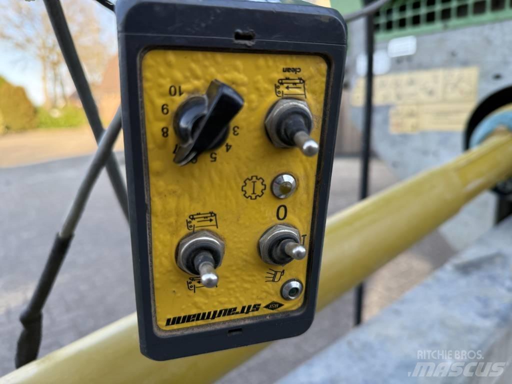 Strautmann TS 160 Gübre dagitma tankerleri