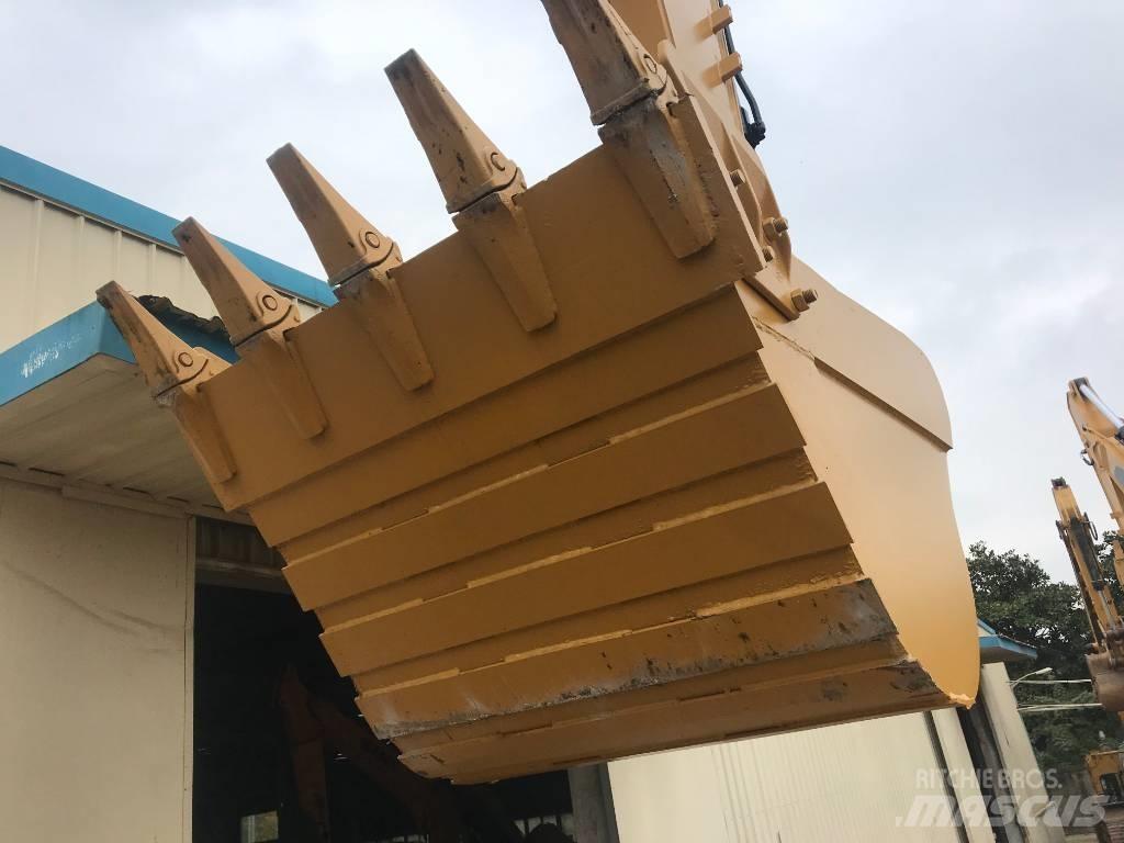 CAT 320 D L Paletli ekskavatörler