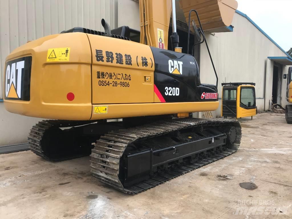 CAT 320 D L Paletli ekskavatörler