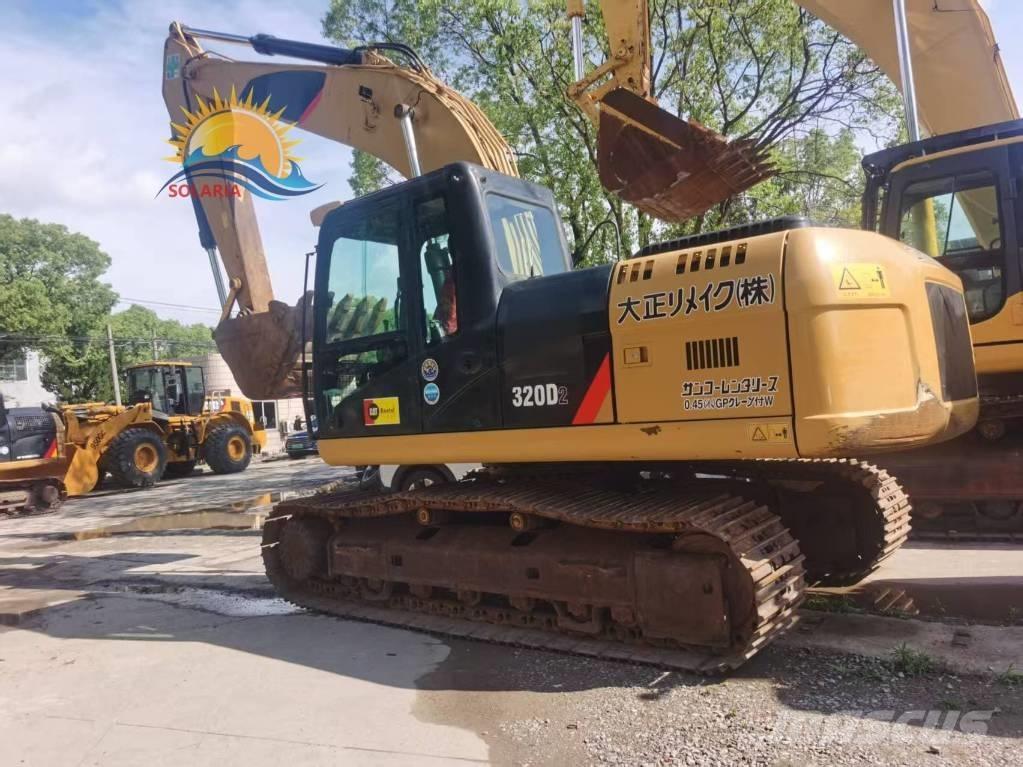 CAT 320D2 Paletli ekskavatörler