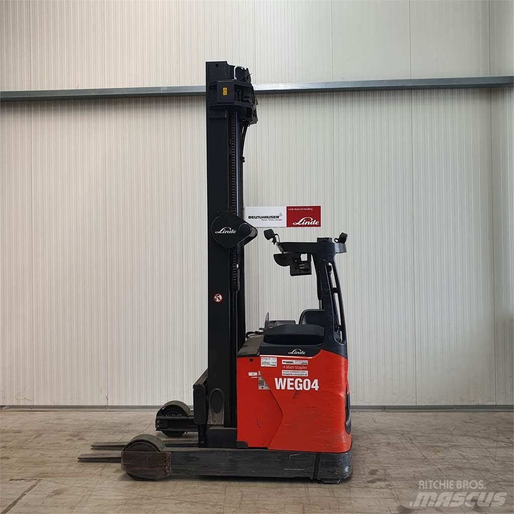 Linde R20HD Reach truck - depo içi istif araçları