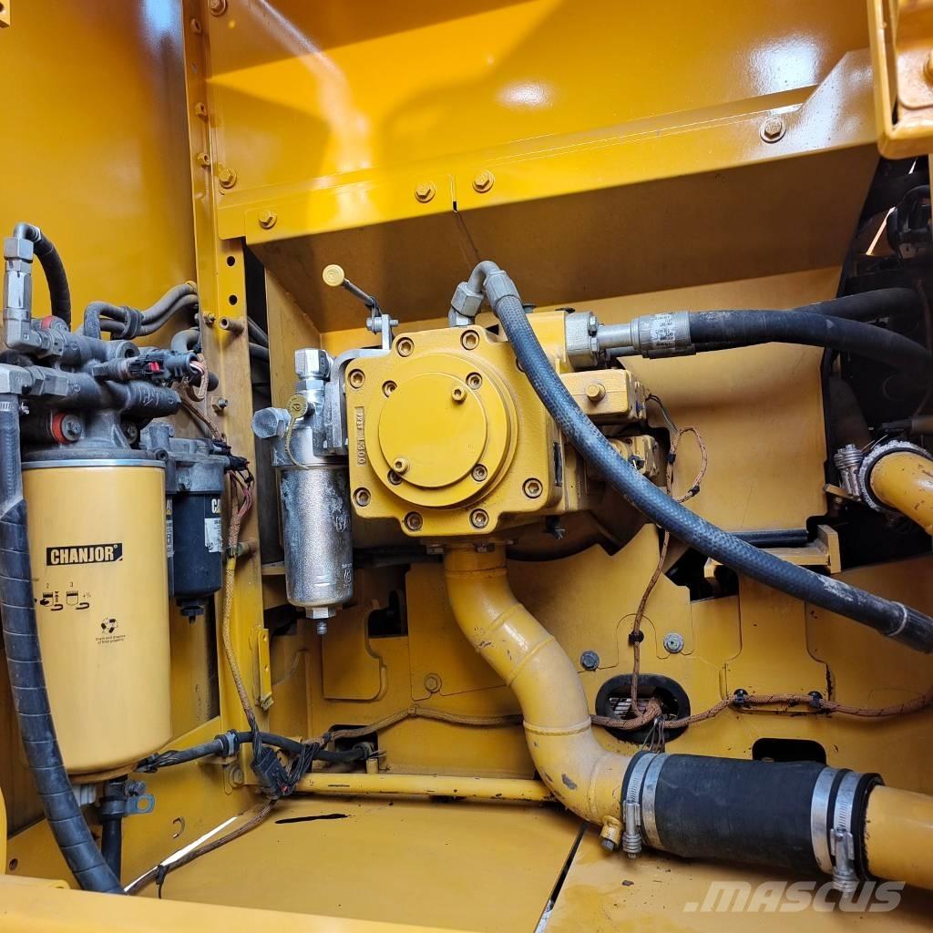 CAT 320 GC Paletli ekskavatörler