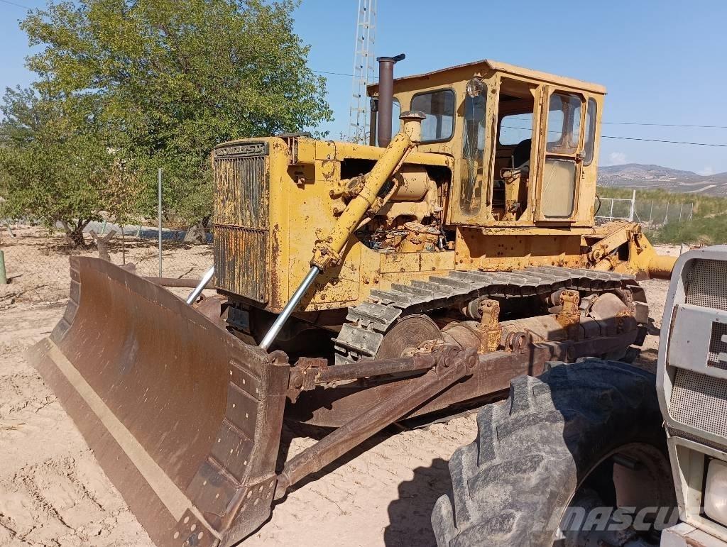 Komatsu D 85 A-12 Paletli dozerler
