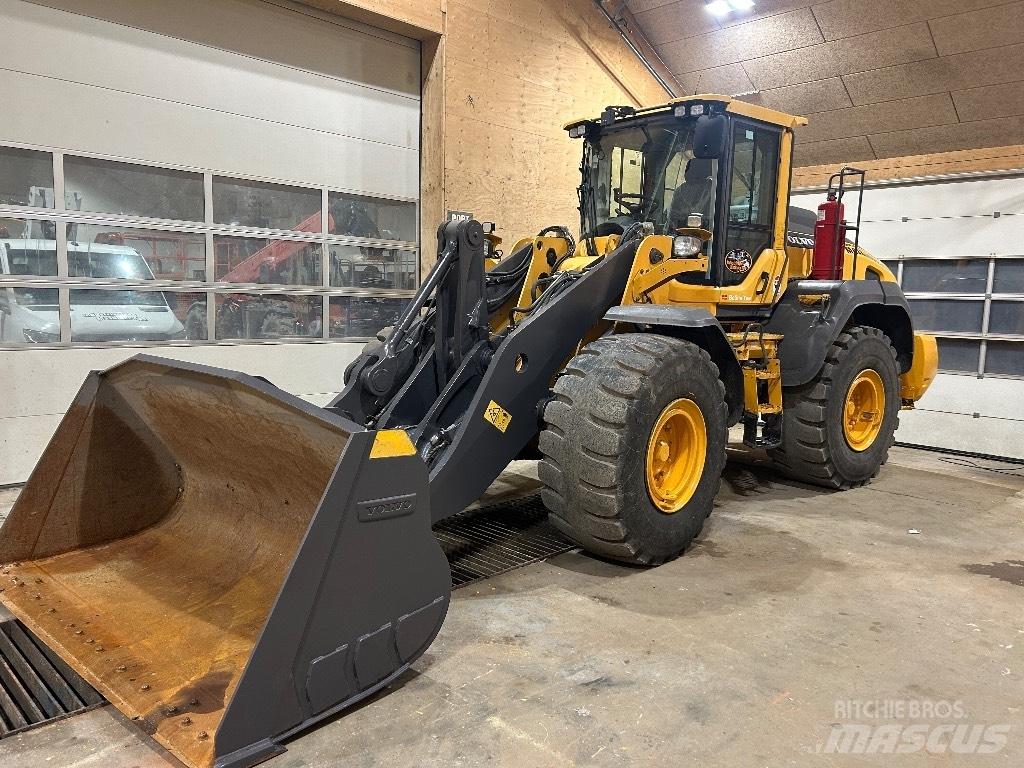 Volvo L 120 H Tekerlekli yükleyiciler