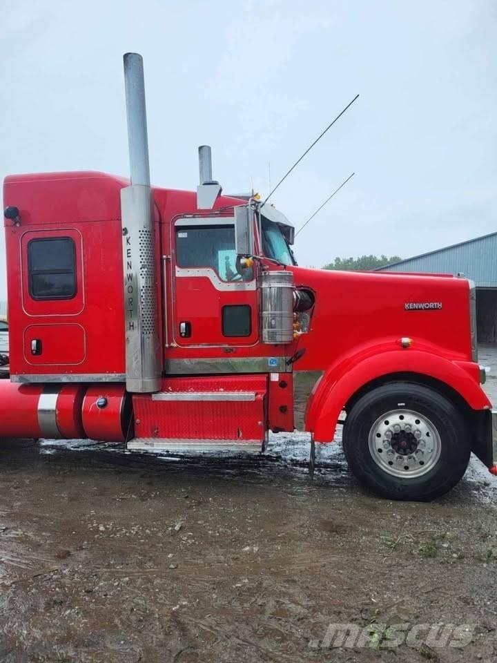 Kenworth W 900 L Çekiciler