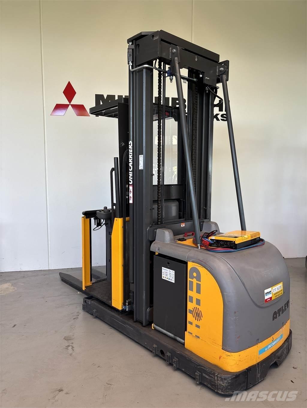 Mitsubishi OPC Dar koridor forklifti