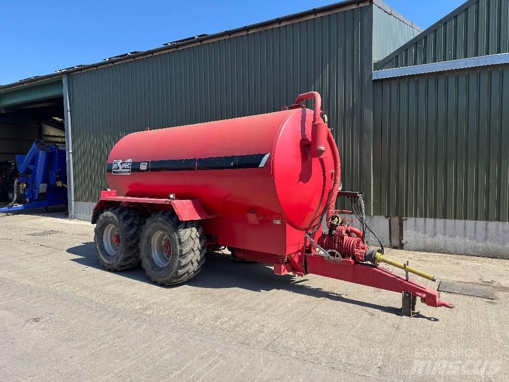 Hi-Spec 2500 Tanker Sivi gübre ve ilaç tankerleri