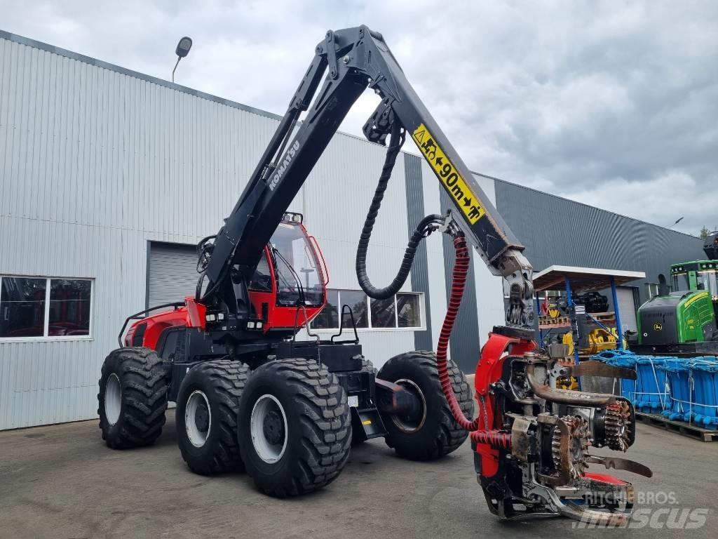 Komatsu 951 Biçerdöverler