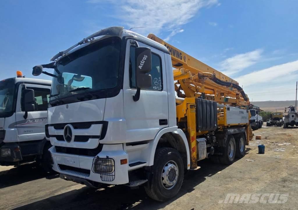 Schwing 28X Beton pompaları