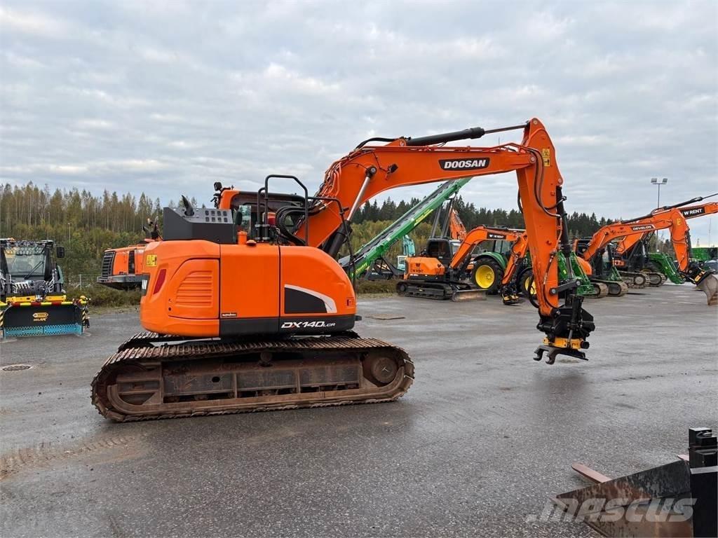 Doosan DX140LCR-5 Paletli ekskavatörler
