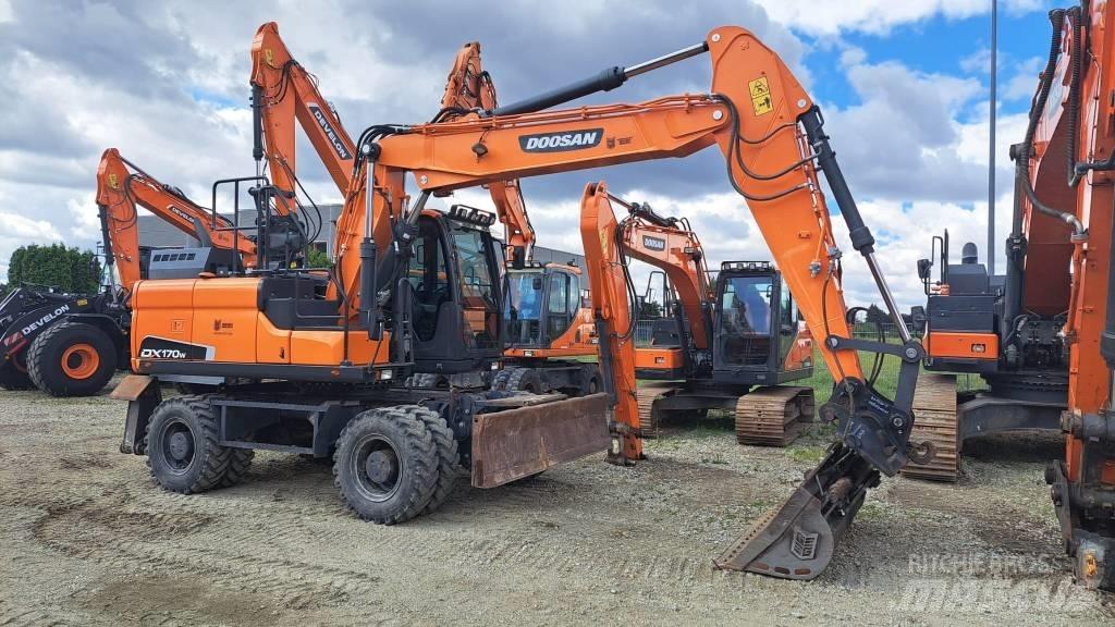 Doosan DX 170 W Lastik tekerli ekskavatörler
