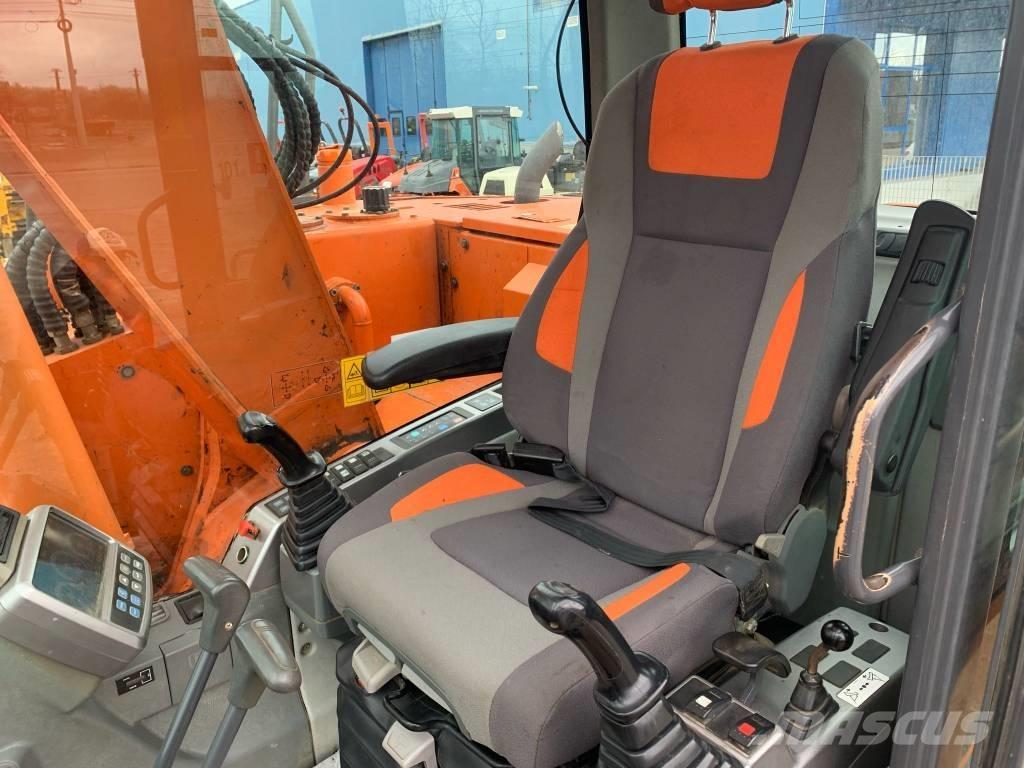 Doosan DX 140 LCR Paletli ekskavatörler