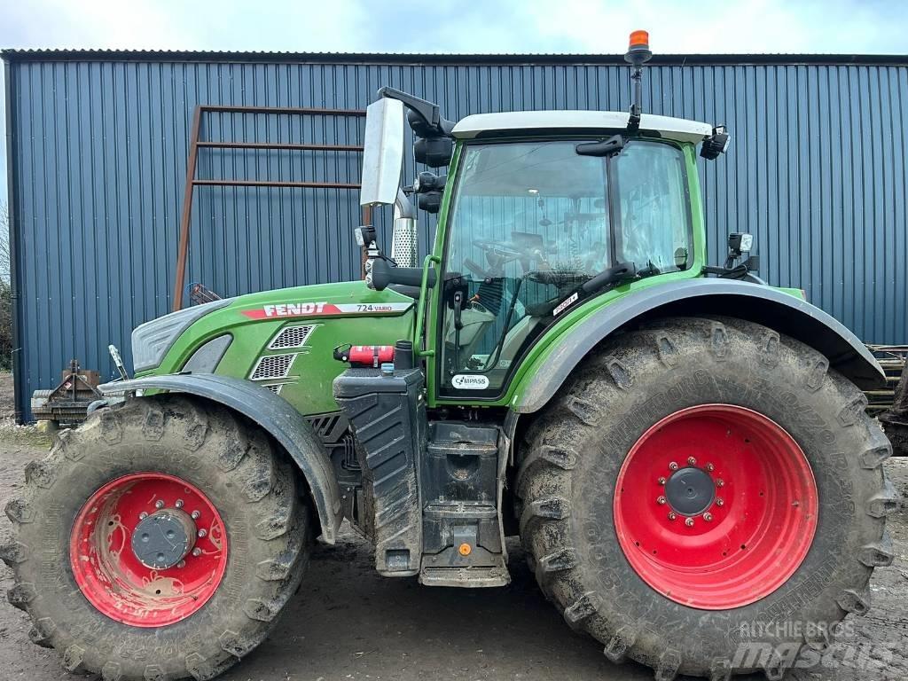 Fendt 724 Profi Plus Traktörler