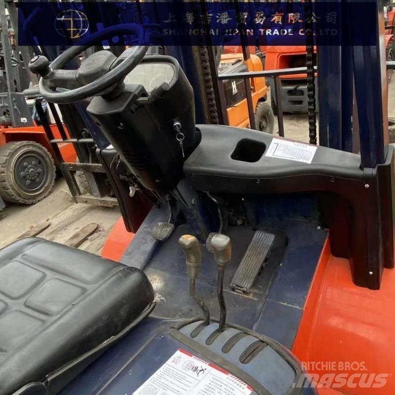 Heli 30 Dizel forkliftler