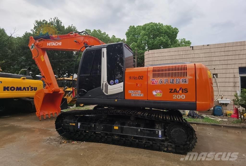 Hitachi ZX 200 Paletli ekskavatörler