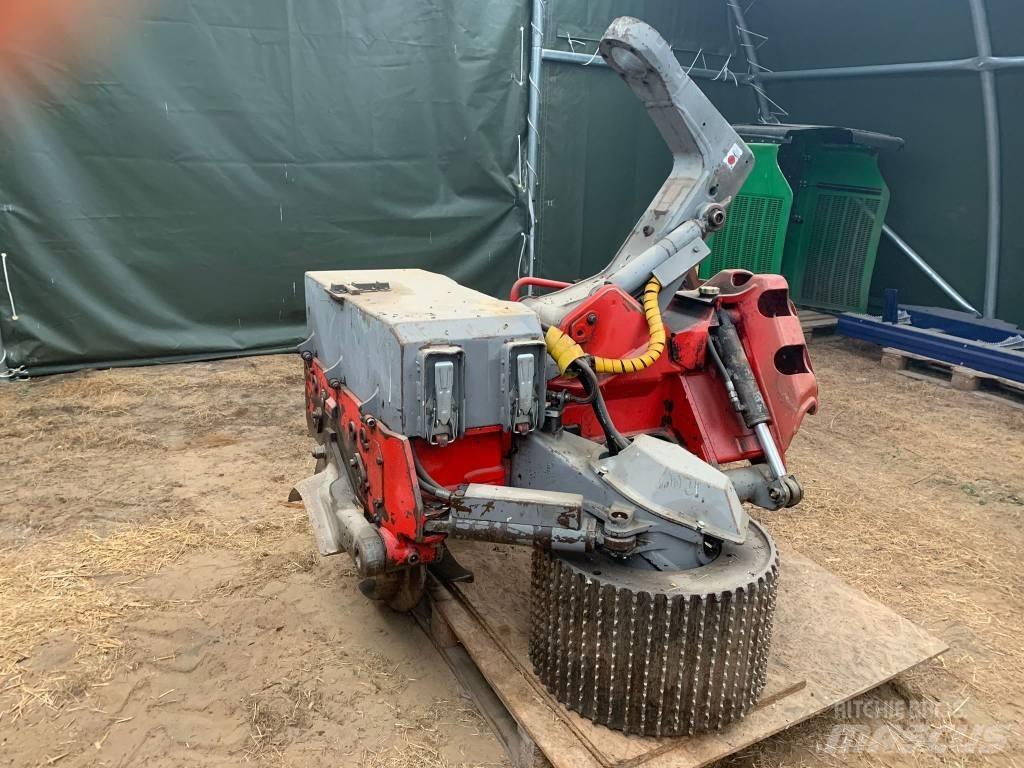 Log Max 7000 Agaç kesme robotlari