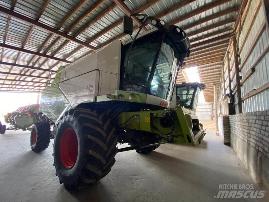 CLAAS Tucano 450 Biçerdöverler