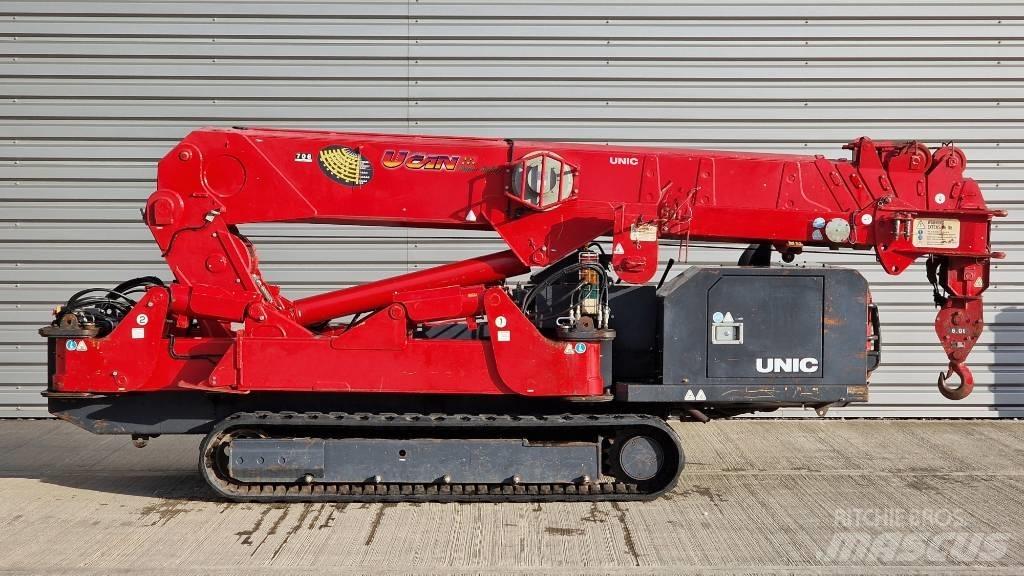 Unic URW 706 Mini vinçler
