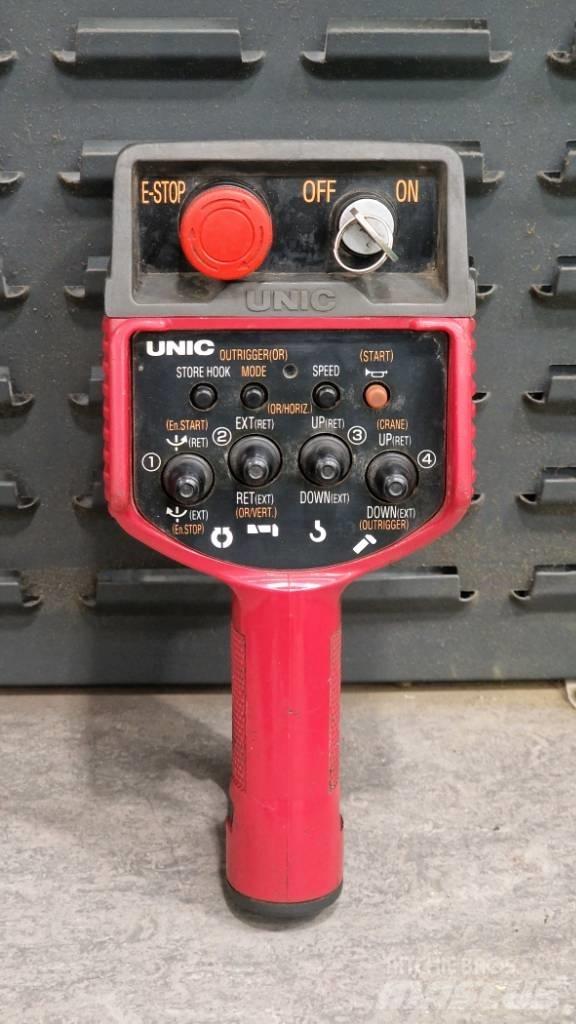Unic URW 706 Mini vinçler