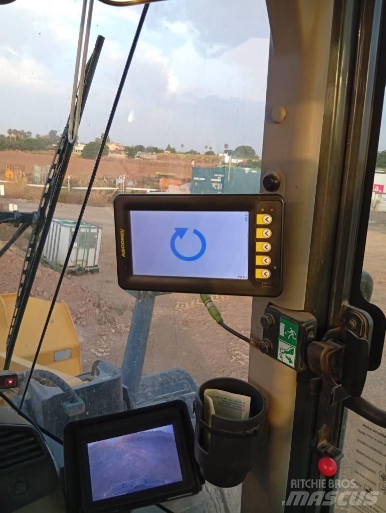 Komatsu WA 380-8 Tekerlekli yükleyiciler