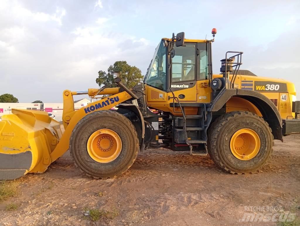 Komatsu WA 380-8 Tekerlekli yükleyiciler
