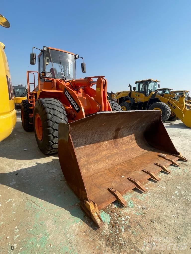 Doosan DL 505 Tekerlekli yükleyiciler