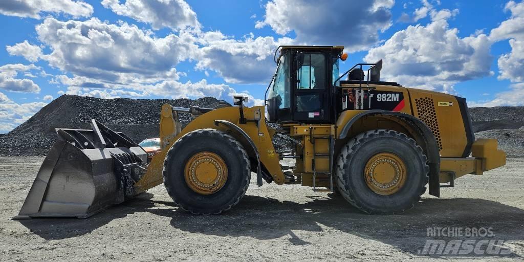 CAT 982 M Tekerlekli yükleyiciler