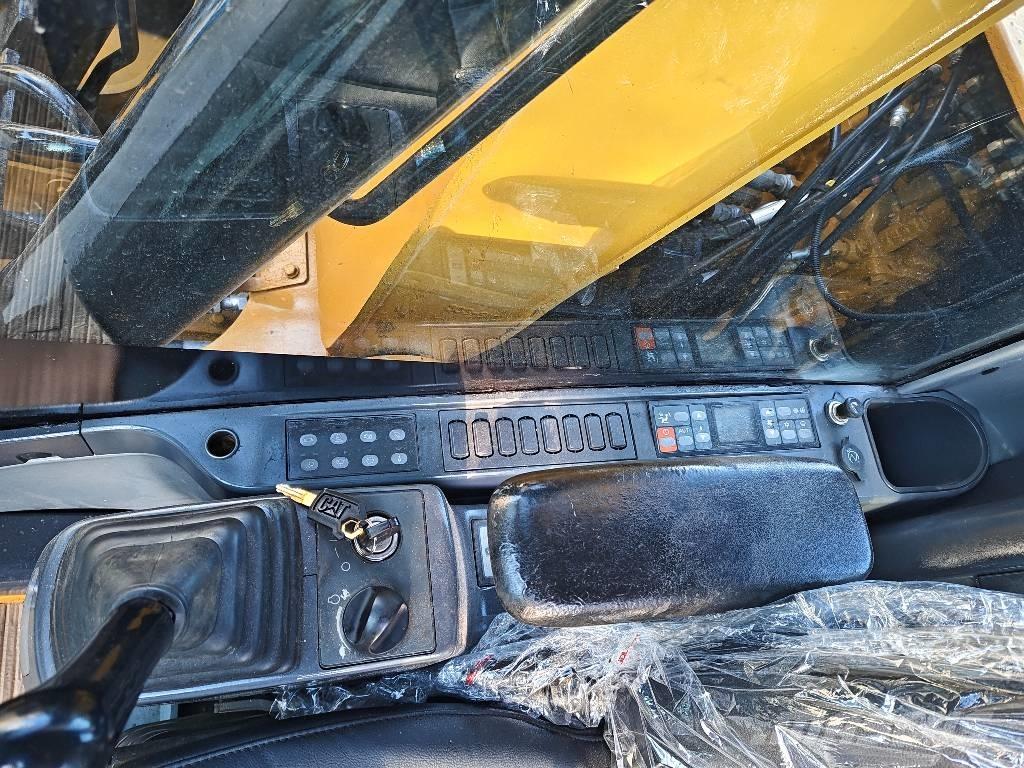 CAT 312 D Paletli ekskavatörler