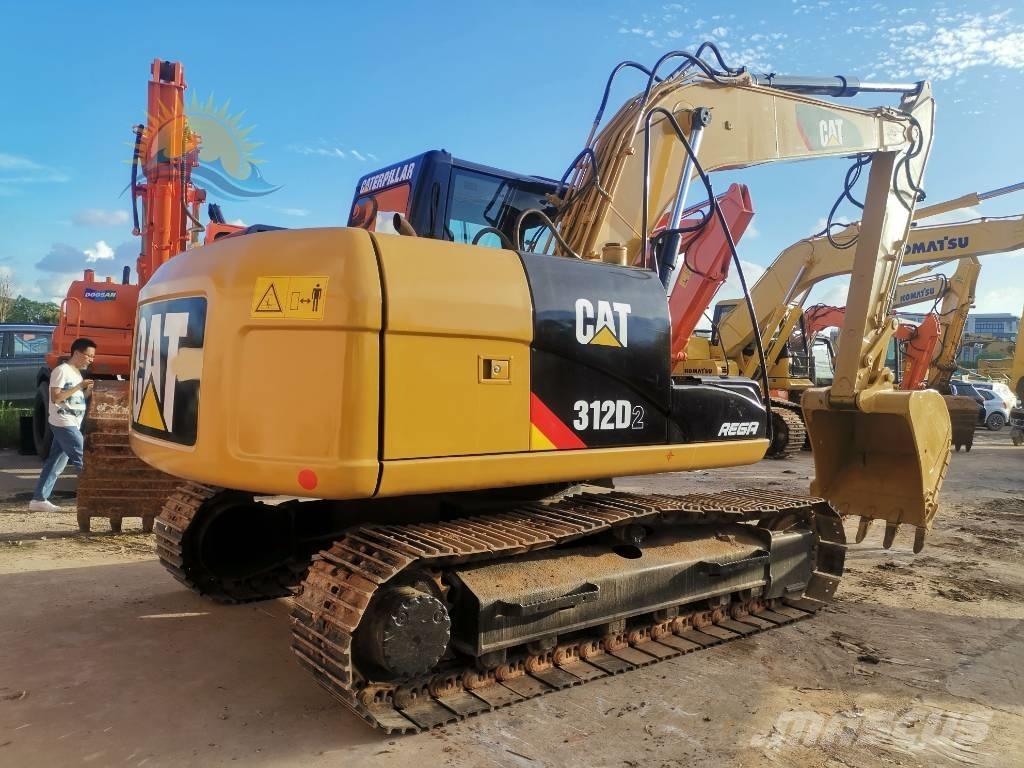 CAT 312 D Paletli ekskavatörler